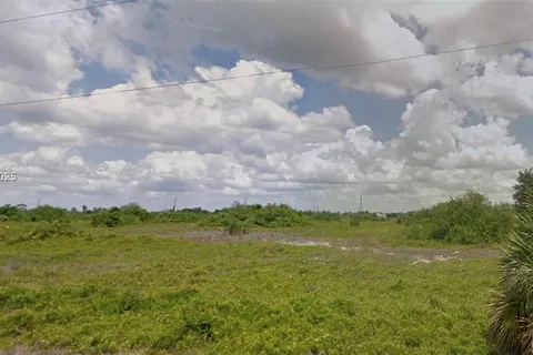 1418 WELLS AVE, Lehigh Acres FL 33972