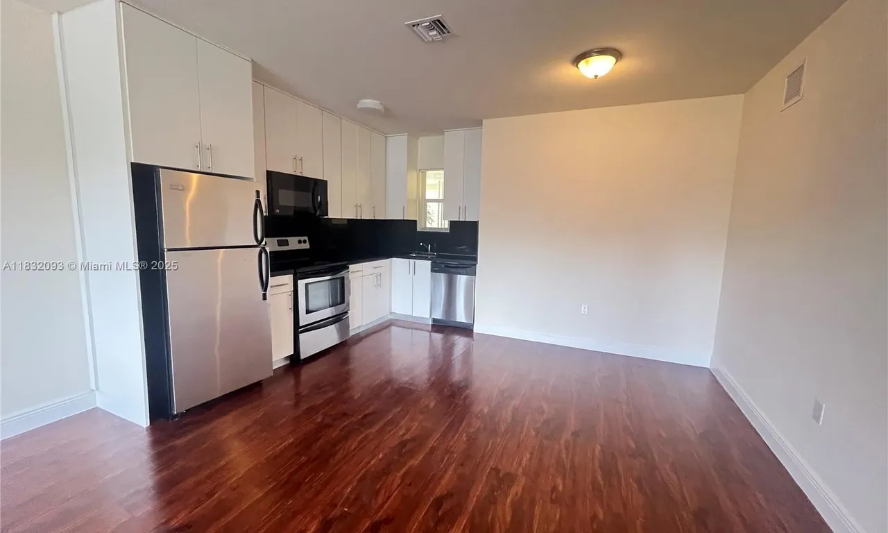 2931 Sheridan Ave # 7, Miami Beach FL 33140