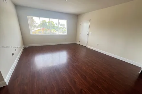 2931 Sheridan Ave # 7, Miami Beach FL 33140