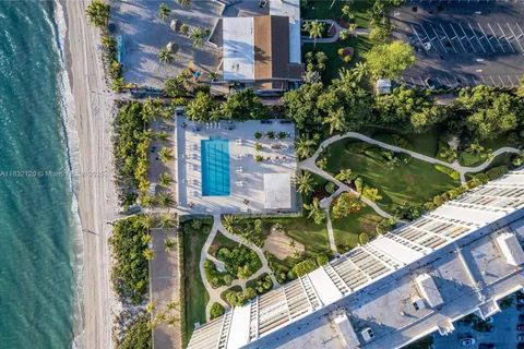 615 Ocean Dr # 6A, Key Biscayne FL 33149