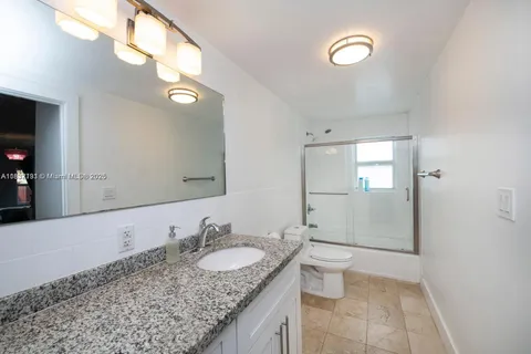 274 NW 32nd St # 1, Miami FL 33127