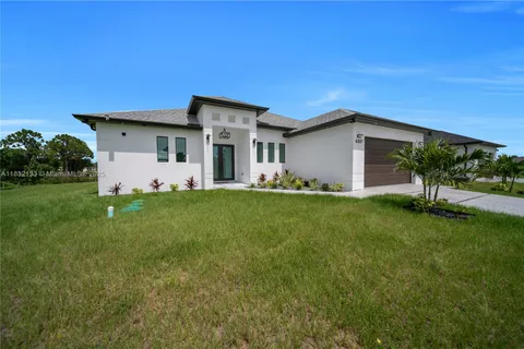 4337 Nw 36 ave, Cape Coral FL 33993