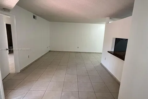 15605 SW 74th Cir Dr # 3, Miami FL 33193