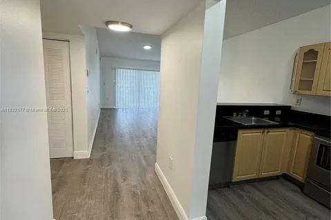 9977 Nob Hill Ln # 9977, Sunrise FL 33351