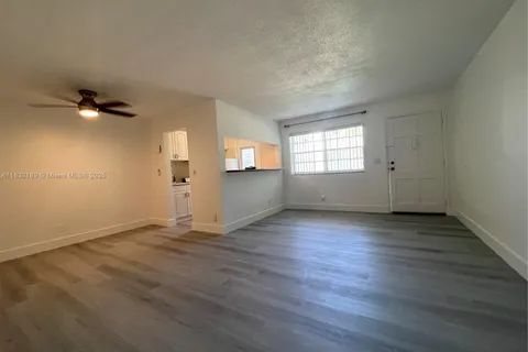1431 S 14th Ave # 109, Hollywood FL 33020