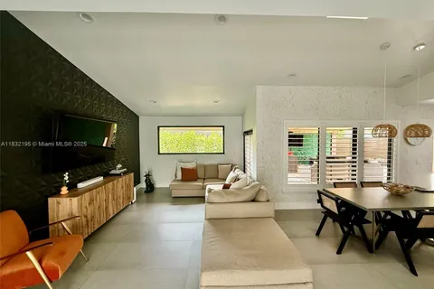 11713 SW 129, Miami FL 33186