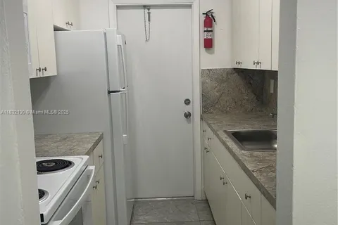1100 SW 36th Ct # 21, Miami FL 33135