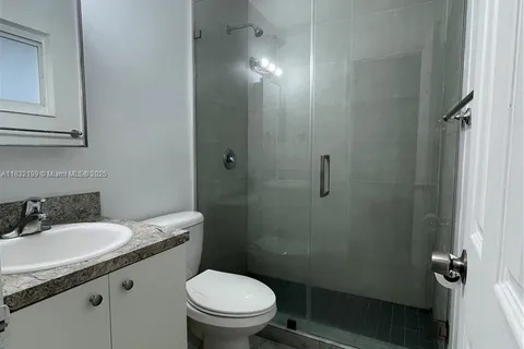 1100 SW 36th Ct # 21, Miami FL 33135