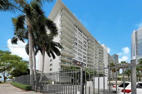 1408 Brickell Bay Dr # 1114, Miami FL 33131