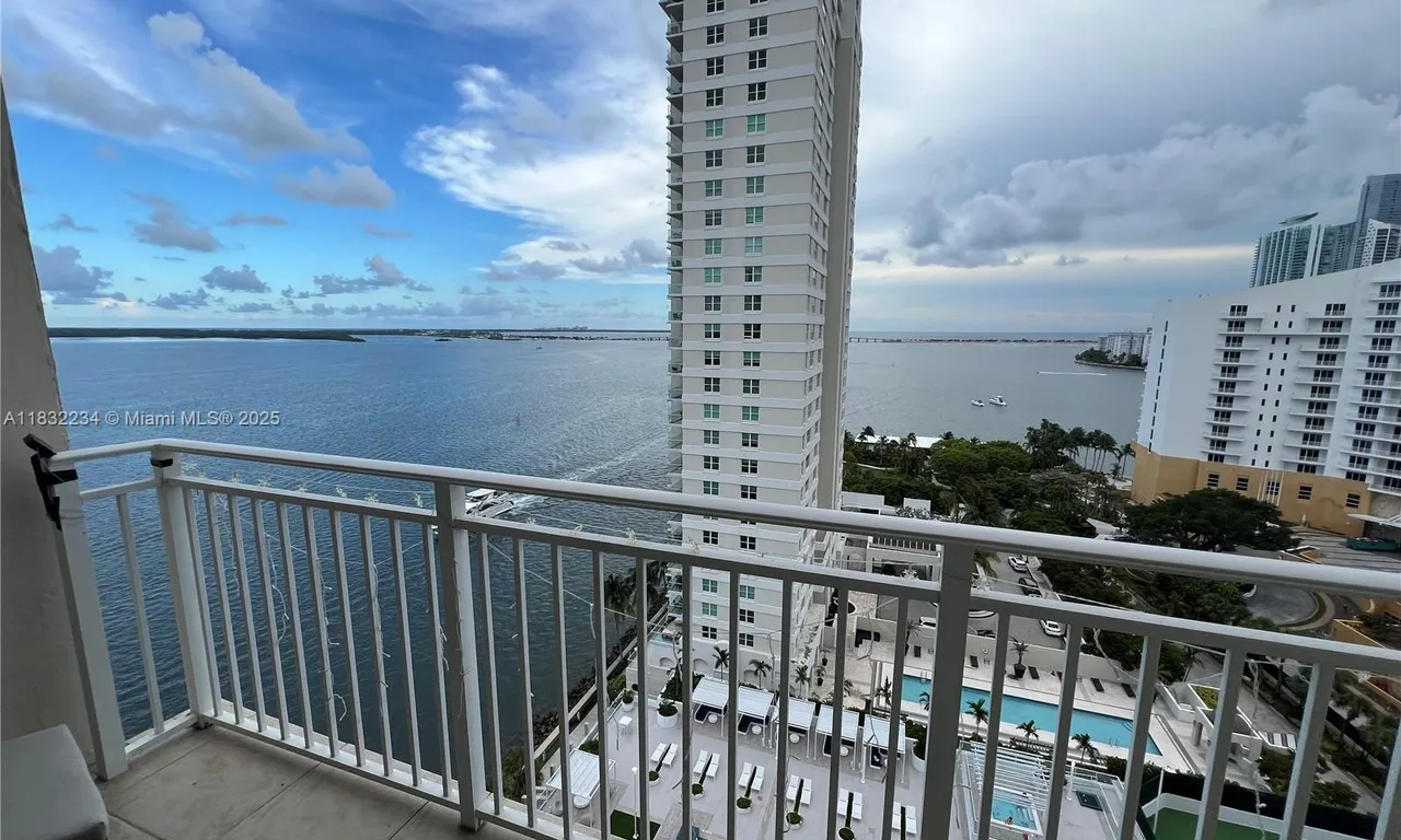 770 Claughton Island Dr # 1812, Miami FL 33131