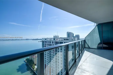 460 NE 28th St # 2106, Miami FL 33137