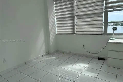 1301 NE Miami Gardens Dr # 506W, Miami FL 33179