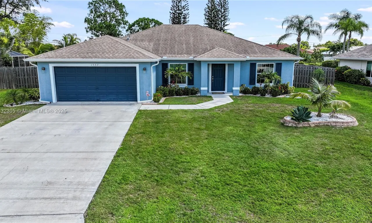 1557 SW Aledo Ln # 1557, Port St. Lucie FL 34953