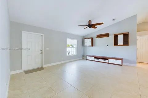 1557 SW Aledo Ln # 1557, Port St. Lucie FL 34953