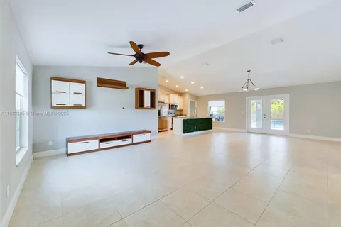 1557 SW Aledo Ln # 1557, Port St. Lucie FL 34953