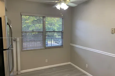 12850 SW 4th Ct # 206I, Pembroke Pines FL 33027