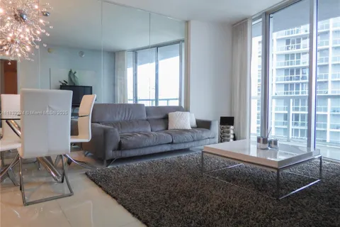 495 Brickell Ave # 3708, Miami FL 33131