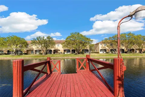 5706 NW 81st Ave, Tamarac FL 33321