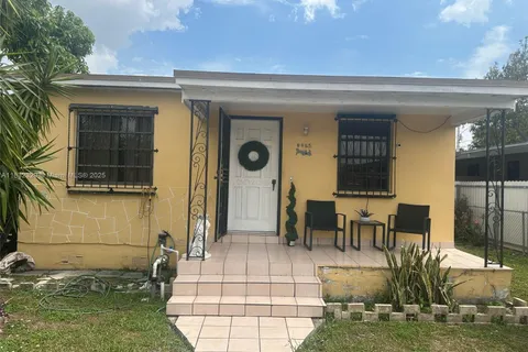4465 E 8th Ln, Hialeah FL 33013