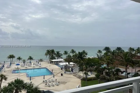 2030 S Ocean Dr # 414, Hallandale Beach FL 33009