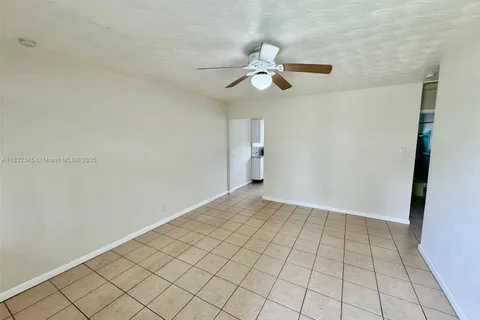 606 SW 8th St # A, Hallandale Beach FL 33009