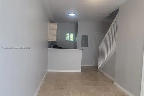 1421 SW 3rd St # 208, Miami FL 33135