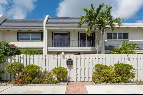 8214 SW 81st Ct # 8214, Miami FL 33143