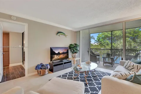 14 Royal Palm Way # 303, Boca Raton FL 33432