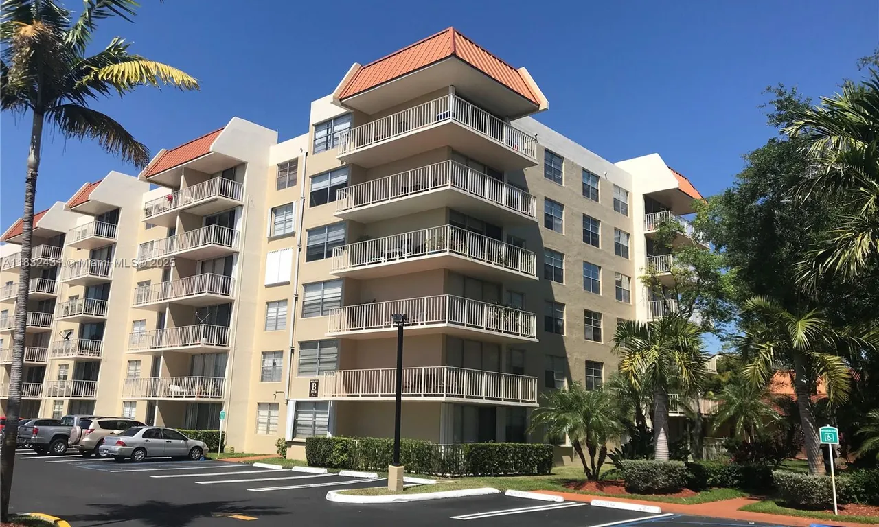 13120 SW 92 Ave # 319, Miami FL 33176