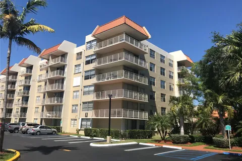 13120 SW 92 Ave # 319, Miami FL 33176