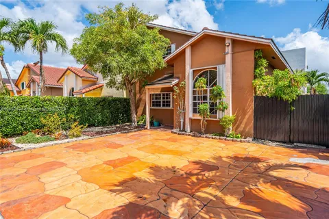 7811 SW 9th Ter, Miami FL 33144