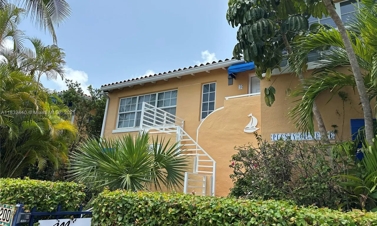 8200 Harding Ave # 2, Miami Beach FL 33141
