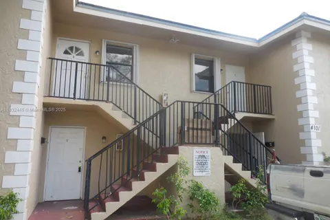 4101 Riverside Dr # 3, Coral Springs FL 33065