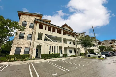 8031 NW 104th Ave # 21, Doral FL 33178