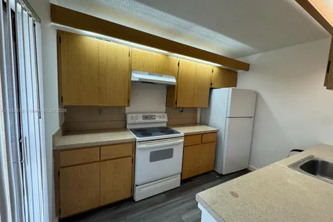 513 GREEN SPRINGS PLACE # 513, West Palm Beach FL 33409