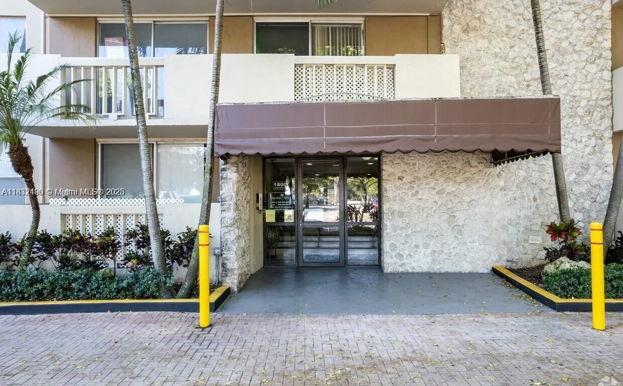 1800 Sans Souci Blvd # 105, North Miami FL 33181