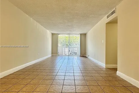 1800 Sans Souci Blvd # 105, North Miami FL 33181