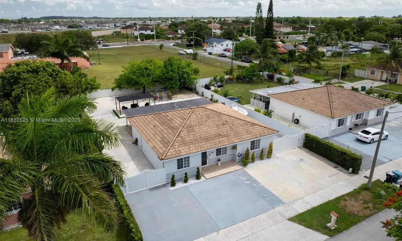 13262 SW 266th Ter, Homestead FL 33032