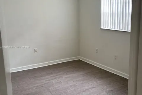 1615 Meridian Ave # 202, Miami Beach FL 33139