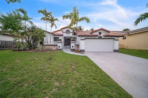 20155 SW 79th Ct, Cutler Bay FL 33189