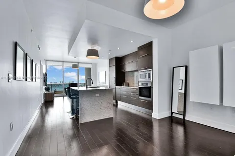 900 Biscayne Blvd # 2507, Miami FL 33132