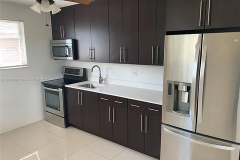 1200 SW 31st Ave # 1, Miami FL 33135