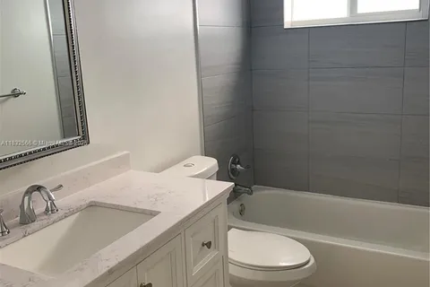 1200 SW 31st Ave # 1, Miami FL 33135