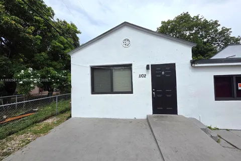 1102 NW 103rd St # 2, Miami FL 33150