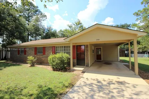 773 Twin Lakes Dr, Other City - In The State Of Florida FL 32433