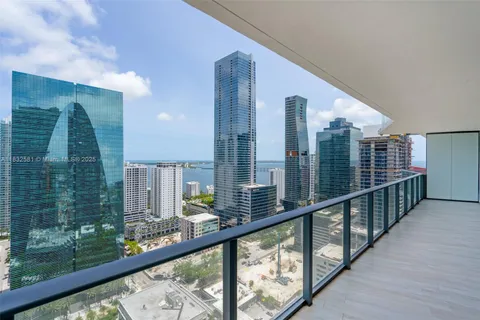 1300 S Miami Ave # 2902, Miami FL 33130