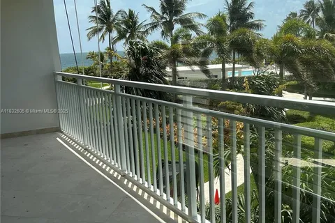 609 Ocean Dr # 3G, Key Biscayne FL 33149