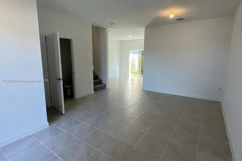 2634 SE 11th Ct # 2634, Homestead FL 33035