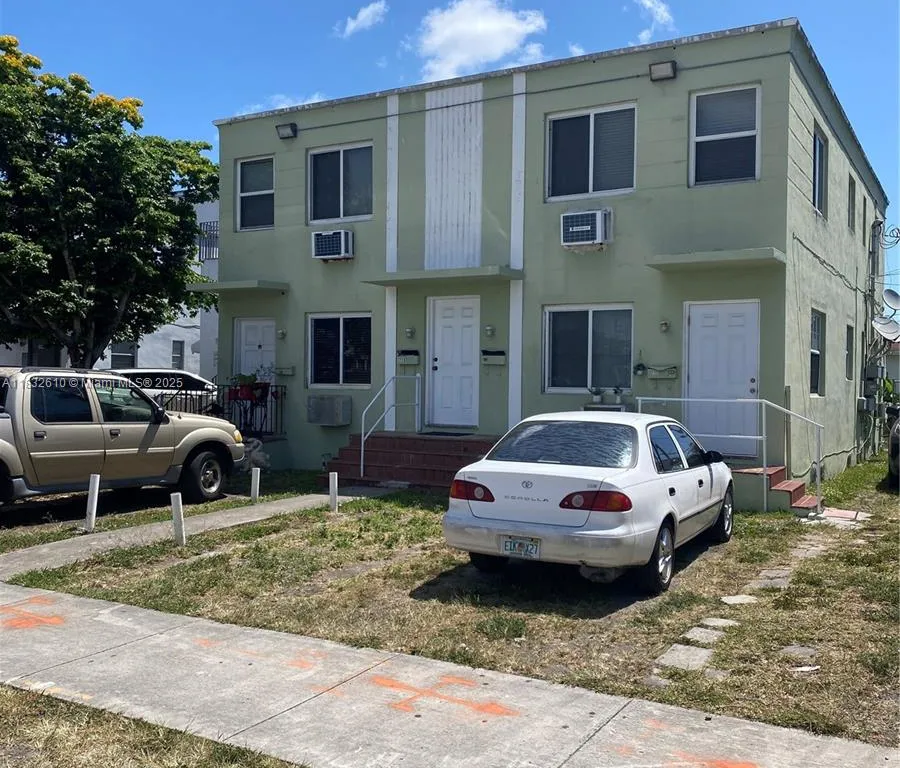 711 SW 21st Ave # 0, Miami FL 33135