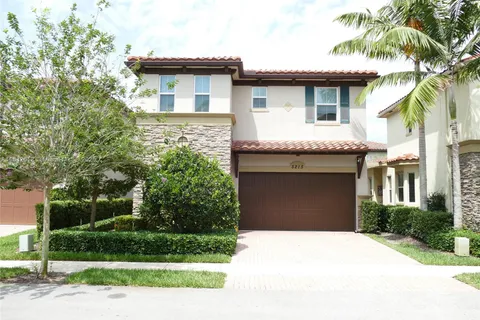 5215 Golden Eagle Ter # 5215, Davie FL 33314